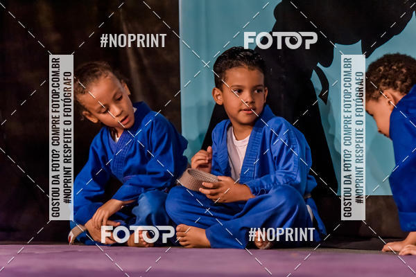Buy your photos of the eventApresenta��o de Capoeira e Ju Jitsu 2019 on Fotop