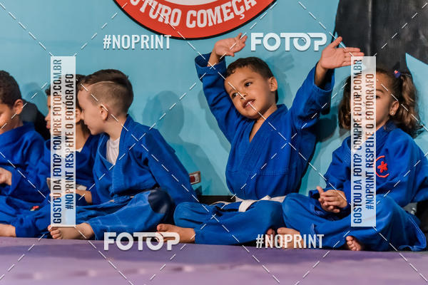 Buy your photos of the eventApresenta��o de Capoeira e Ju Jitsu 2019 on Fotop