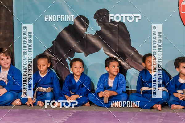 Buy your photos of the eventApresenta��o de Capoeira e Ju Jitsu 2019 on Fotop