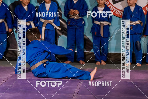 Buy your photos of the eventApresenta��o de Capoeira e Ju Jitsu 2019 on Fotop