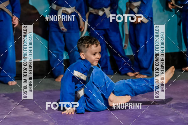 Buy your photos of the eventApresenta��o de Capoeira e Ju Jitsu 2019 on Fotop