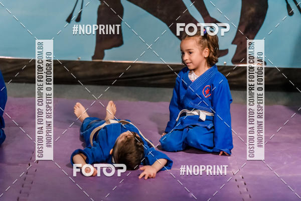 Buy your photos of the eventApresenta��o de Capoeira e Ju Jitsu 2019 on Fotop