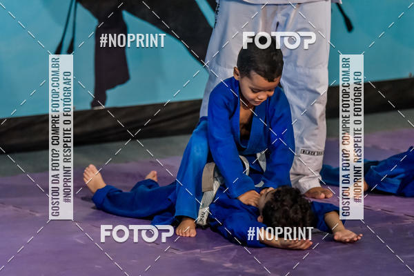 Buy your photos of the eventApresenta��o de Capoeira e Ju Jitsu 2019 on Fotop