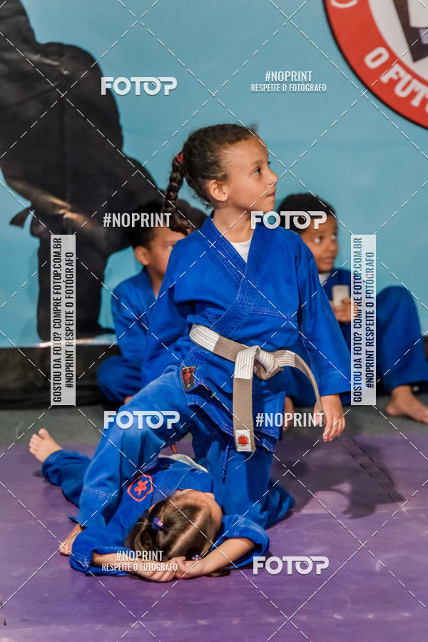 Buy your photos of the eventApresenta��o de Capoeira e Ju Jitsu 2019 on Fotop