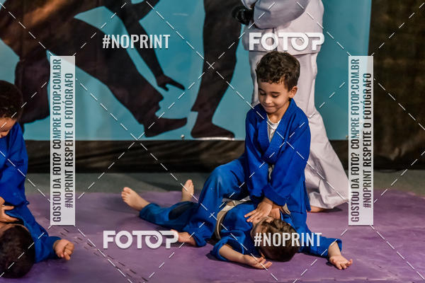 Buy your photos of the eventApresenta��o de Capoeira e Ju Jitsu 2019 on Fotop