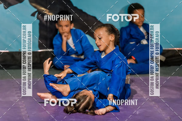Buy your photos of the eventApresenta��o de Capoeira e Ju Jitsu 2019 on Fotop