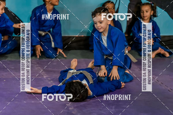 Buy your photos of the eventApresenta��o de Capoeira e Ju Jitsu 2019 on Fotop