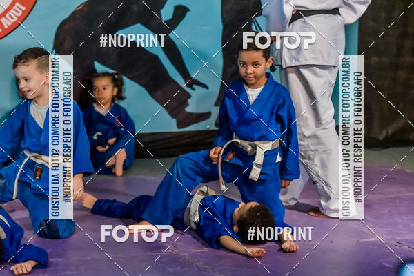Buy your photos of the eventApresenta��o de Capoeira e Ju Jitsu 2019 on Fotop