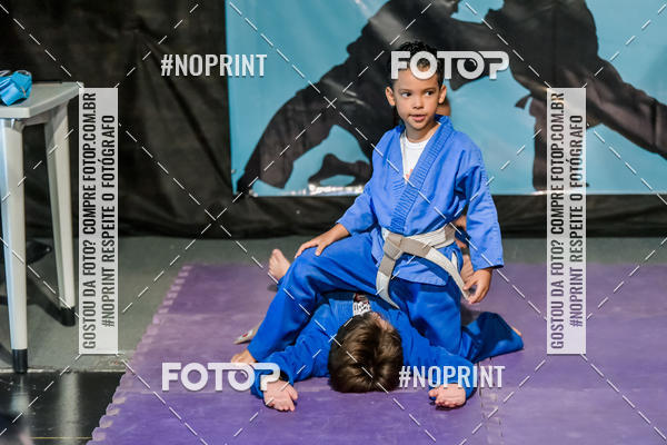 Buy your photos of the eventApresenta��o de Capoeira e Ju Jitsu 2019 on Fotop