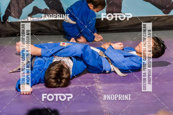 Buy your photos of the eventApresenta��o de Capoeira e Ju Jitsu 2019 on Fotop