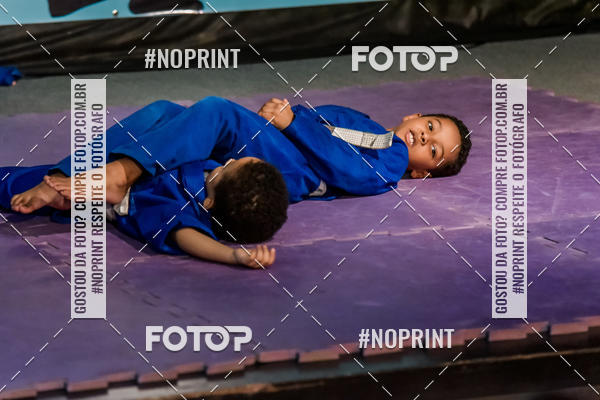 Buy your photos of the eventApresenta��o de Capoeira e Ju Jitsu 2019 on Fotop