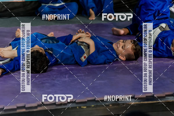 Buy your photos of the eventApresenta��o de Capoeira e Ju Jitsu 2019 on Fotop
