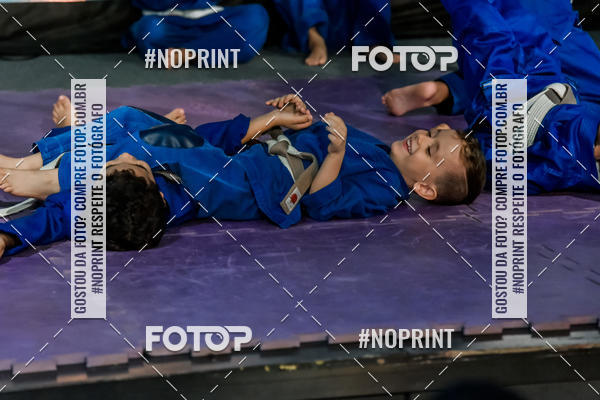 Buy your photos of the eventApresenta��o de Capoeira e Ju Jitsu 2019 on Fotop