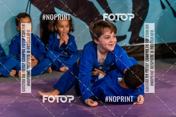 Buy your photos of the eventApresenta��o de Capoeira e Ju Jitsu 2019 on Fotop