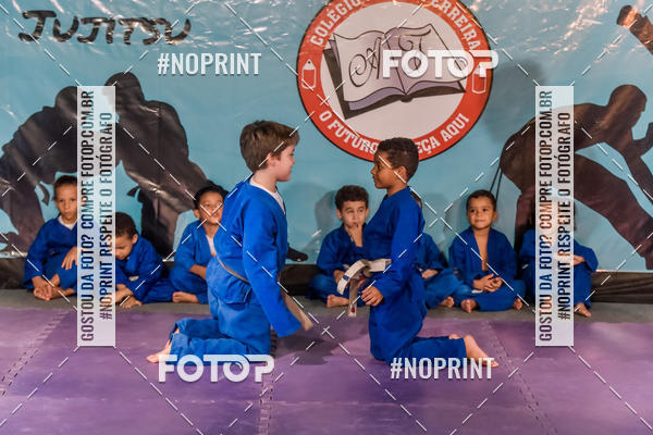 Buy your photos of the eventApresenta��o de Capoeira e Ju Jitsu 2019 on Fotop