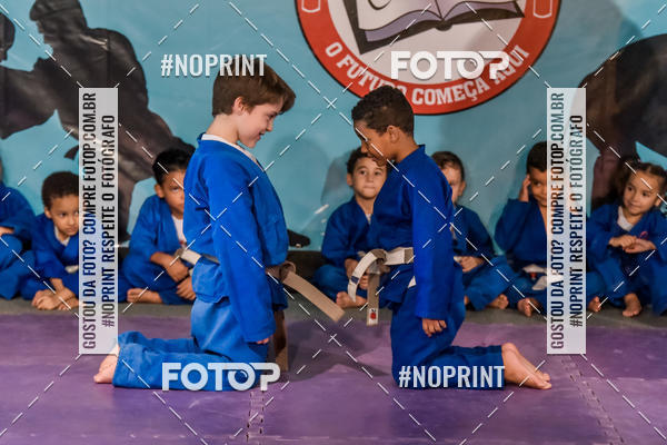 Buy your photos of the eventApresenta��o de Capoeira e Ju Jitsu 2019 on Fotop