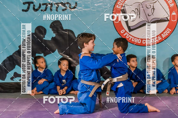 Buy your photos of the eventApresenta��o de Capoeira e Ju Jitsu 2019 on Fotop