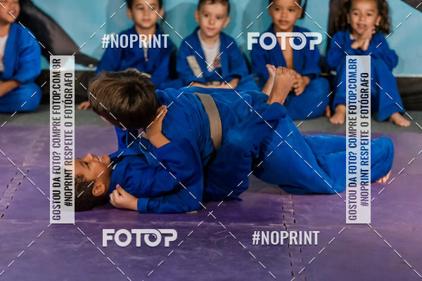 Buy your photos of the eventApresenta��o de Capoeira e Ju Jitsu 2019 on Fotop