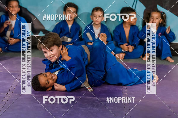 Buy your photos of the eventApresenta��o de Capoeira e Ju Jitsu 2019 on Fotop