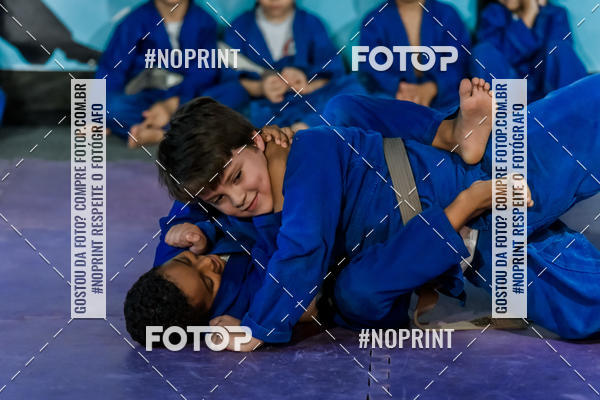 Buy your photos of the eventApresenta��o de Capoeira e Ju Jitsu 2019 on Fotop