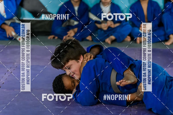 Buy your photos of the eventApresenta��o de Capoeira e Ju Jitsu 2019 on Fotop