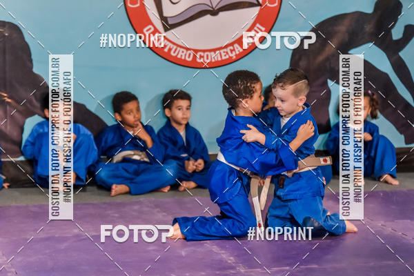 Buy your photos of the eventApresenta��o de Capoeira e Ju Jitsu 2019 on Fotop