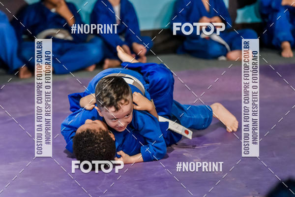 Buy your photos of the eventApresenta��o de Capoeira e Ju Jitsu 2019 on Fotop