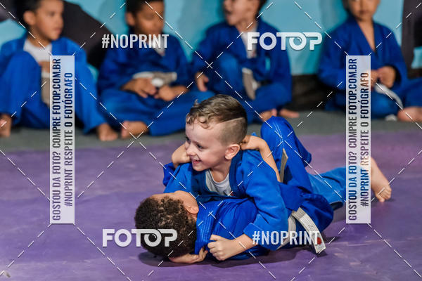 Buy your photos of the eventApresenta��o de Capoeira e Ju Jitsu 2019 on Fotop