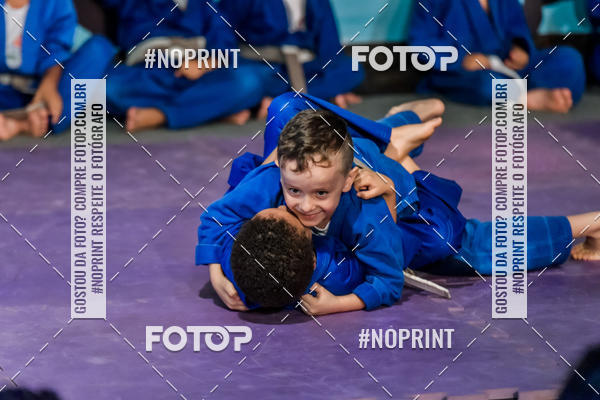 Buy your photos of the eventApresenta��o de Capoeira e Ju Jitsu 2019 on Fotop