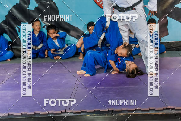 Buy your photos of the eventApresenta��o de Capoeira e Ju Jitsu 2019 on Fotop