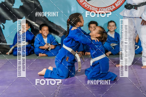 Buy your photos of the eventApresenta��o de Capoeira e Ju Jitsu 2019 on Fotop
