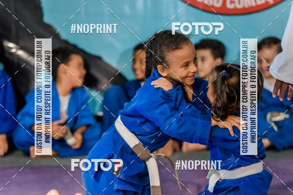Buy your photos of the eventApresenta��o de Capoeira e Ju Jitsu 2019 on Fotop