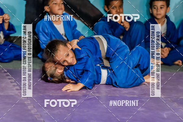 Buy your photos of the eventApresenta��o de Capoeira e Ju Jitsu 2019 on Fotop
