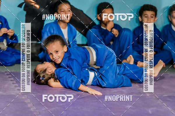 Buy your photos of the eventApresenta��o de Capoeira e Ju Jitsu 2019 on Fotop