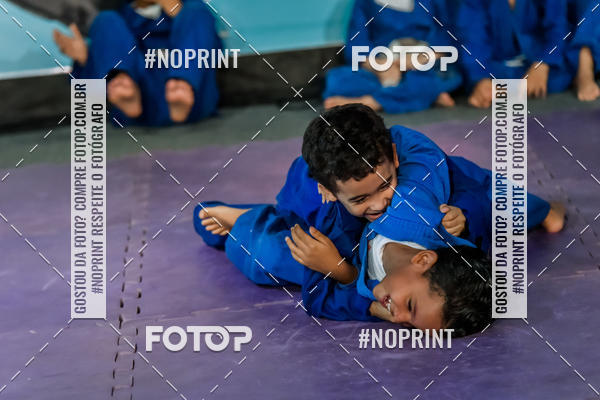 Buy your photos of the eventApresenta��o de Capoeira e Ju Jitsu 2019 on Fotop