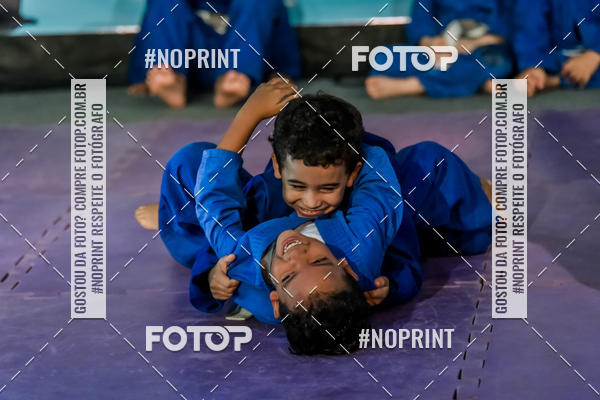 Buy your photos of the eventApresenta��o de Capoeira e Ju Jitsu 2019 on Fotop