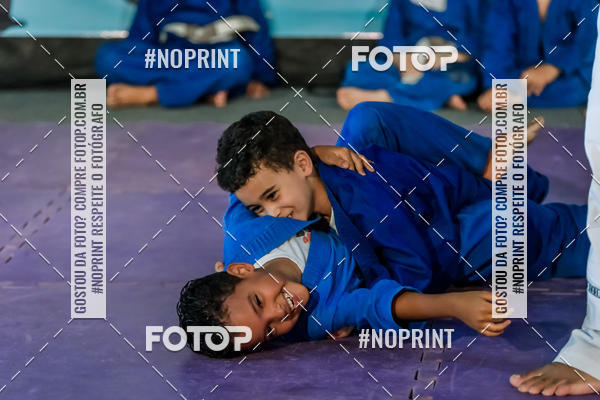Buy your photos of the eventApresenta��o de Capoeira e Ju Jitsu 2019 on Fotop