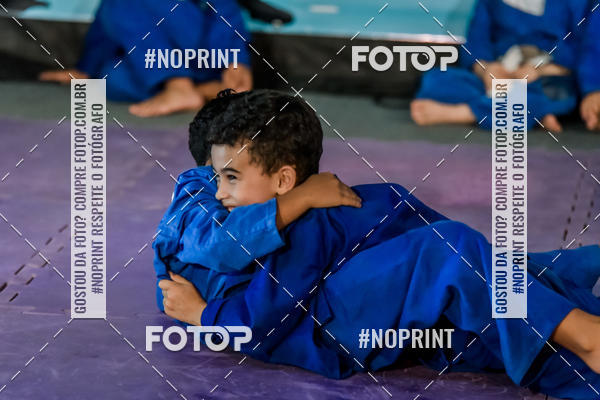 Buy your photos of the eventApresenta��o de Capoeira e Ju Jitsu 2019 on Fotop