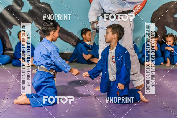 Buy your photos of the eventApresenta��o de Capoeira e Ju Jitsu 2019 on Fotop