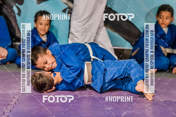 Buy your photos of the eventApresenta��o de Capoeira e Ju Jitsu 2019 on Fotop