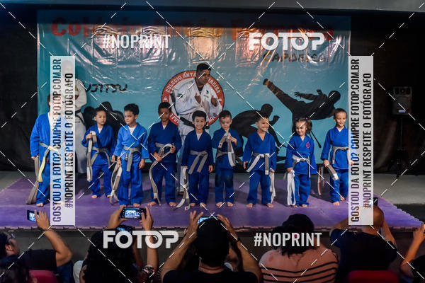Buy your photos of the eventApresenta��o de Capoeira e Ju Jitsu 2019 on Fotop