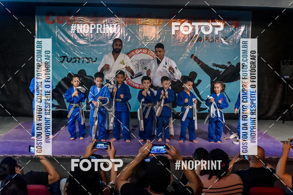 Buy your photos of the eventApresenta��o de Capoeira e Ju Jitsu 2019 on Fotop