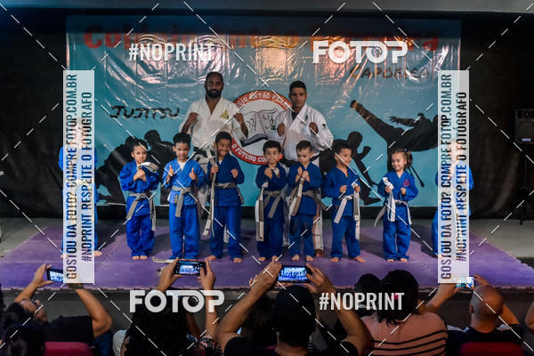 Buy your photos of the eventApresenta��o de Capoeira e Ju Jitsu 2019 on Fotop