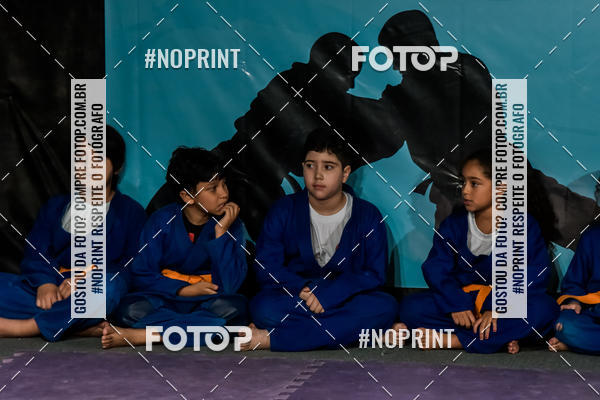 Buy your photos of the eventApresenta��o de Capoeira e Ju Jitsu 2019 on Fotop