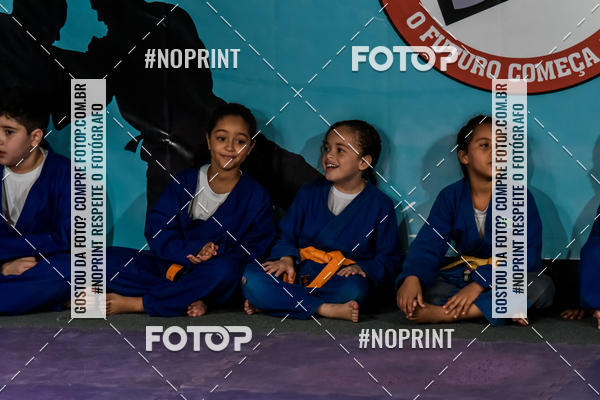 Buy your photos of the eventApresenta��o de Capoeira e Ju Jitsu 2019 on Fotop