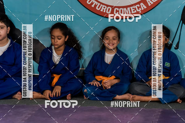 Buy your photos of the eventApresenta��o de Capoeira e Ju Jitsu 2019 on Fotop