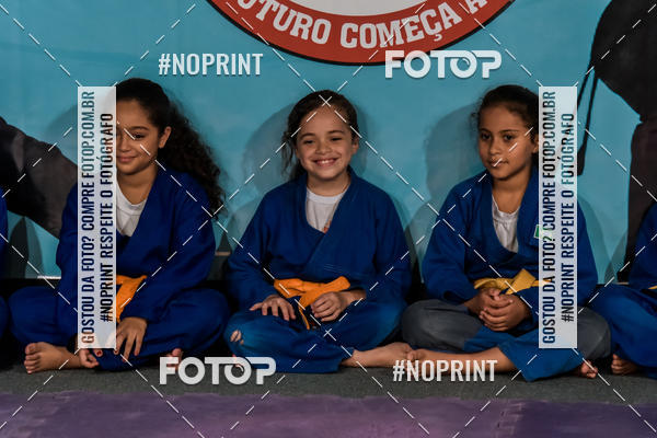 Buy your photos of the eventApresenta��o de Capoeira e Ju Jitsu 2019 on Fotop
