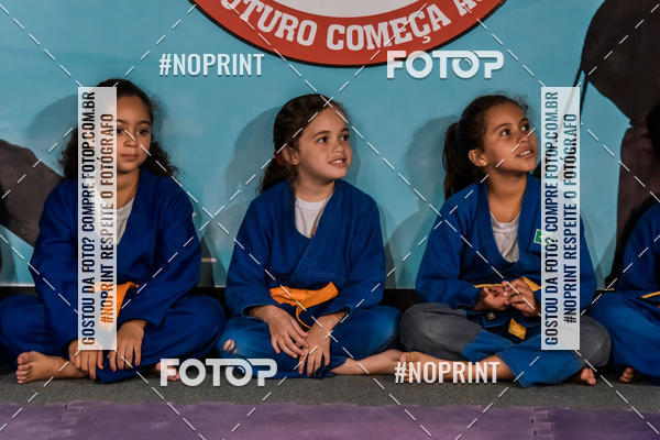 Buy your photos of the eventApresenta��o de Capoeira e Ju Jitsu 2019 on Fotop