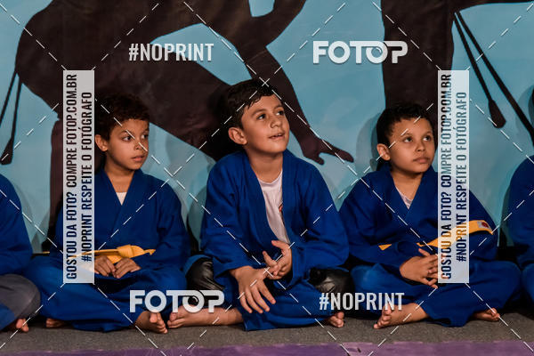 Buy your photos of the eventApresenta��o de Capoeira e Ju Jitsu 2019 on Fotop