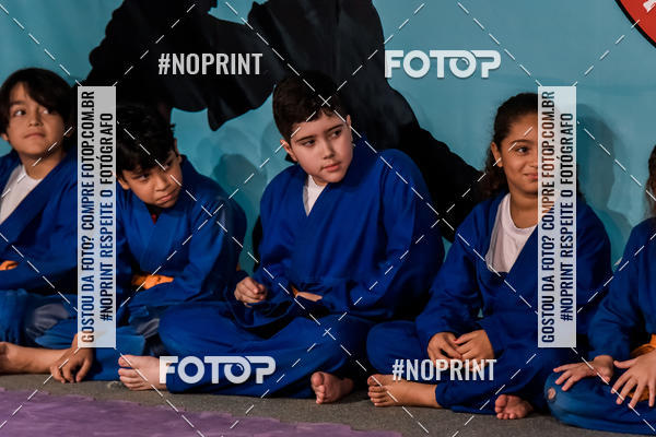 Buy your photos of the eventApresenta��o de Capoeira e Ju Jitsu 2019 on Fotop